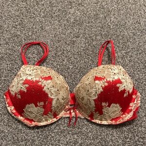 Victoria Secret Very Sexy Plunge 34C Bra
